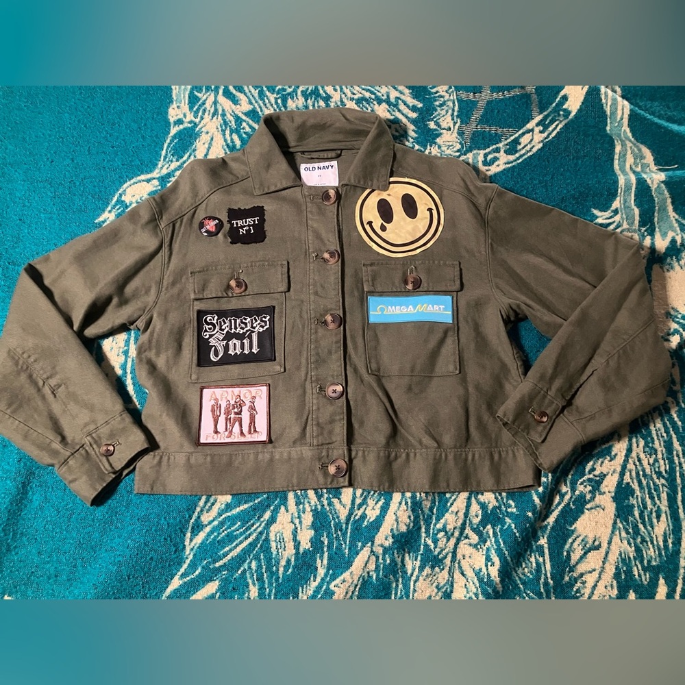 NEW Punk Band Patched Women’s Green Army Jacket Oversized XS
